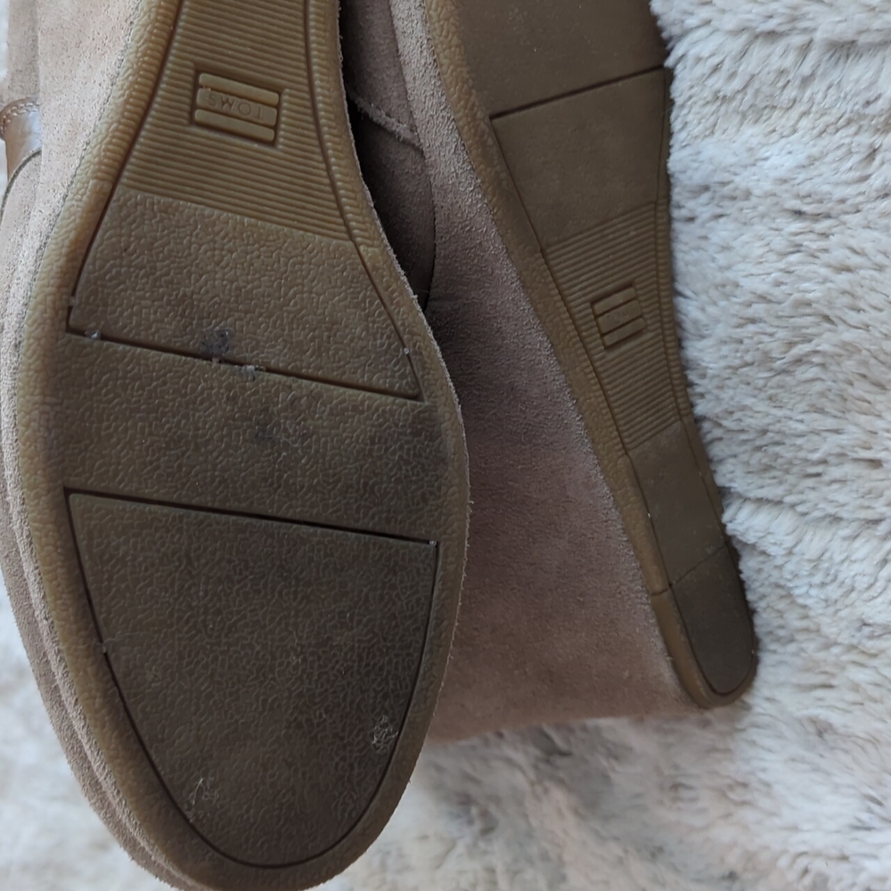 Toms Size 9 Suede Wedge Ankle Booties Womens Desert Tan Brown Shoes Leather - Picture 8 of 9